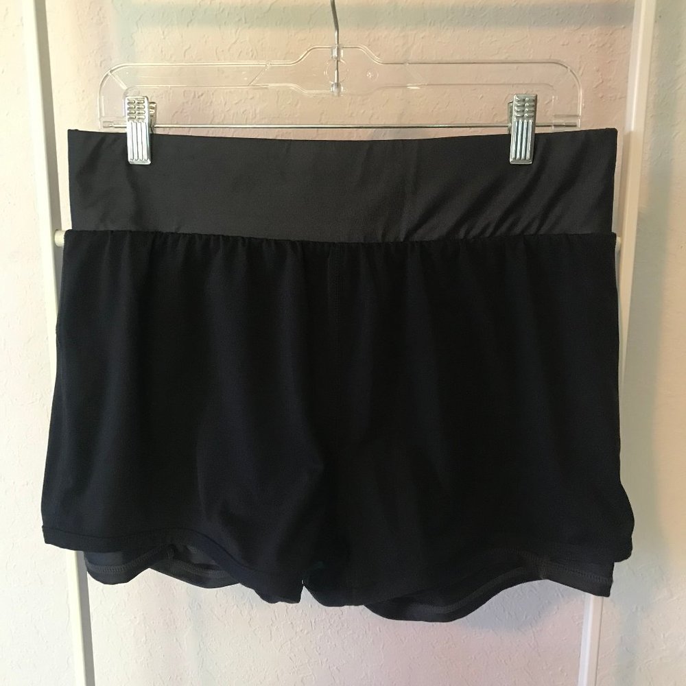 Olesia Shine Short